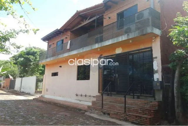 VENDO AMPLIA CASA EN ÑEMBY - BARRIO MBOCAJATY — foto 3