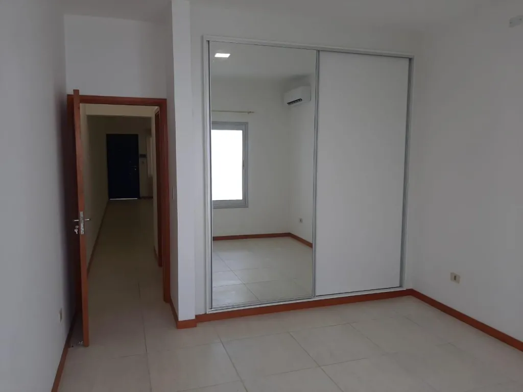 Se alquila departamento en San Vicente — foto 3