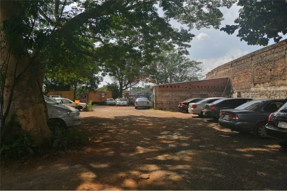 TERRENO PLENO CENTRO DE ASUNCIÓN 2,280,600 USD — foto 2