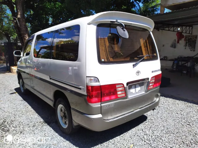 Toyota Hiace 2000 — foto 5