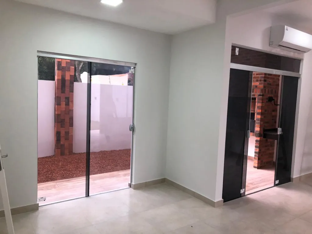 ALQUILO HERMOSO DUPLEX. ZONA YACHT Y GOLF CLUB — foto 2