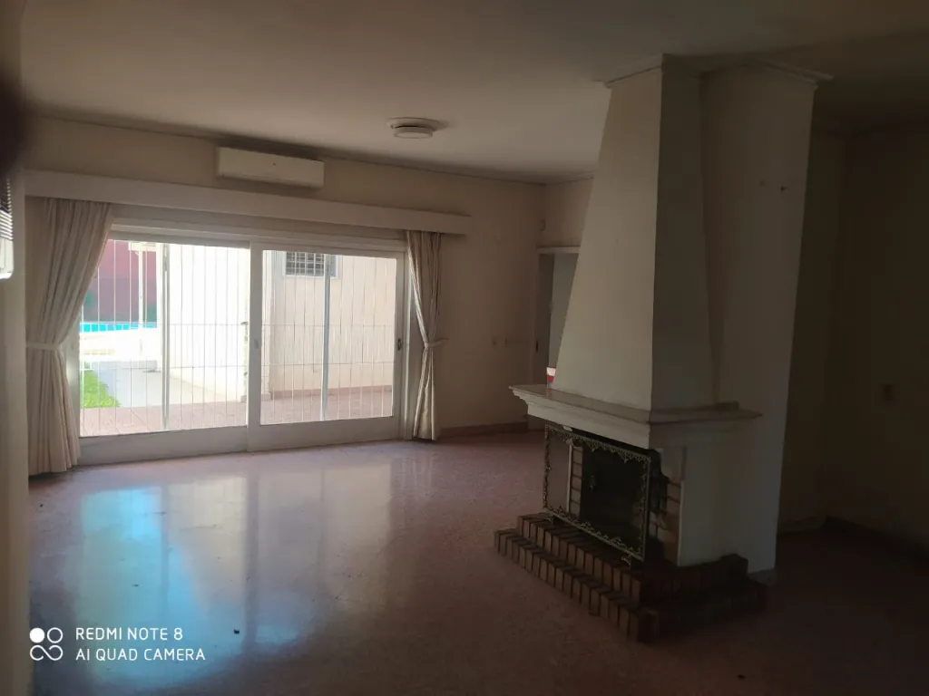 Vendo casa en esquina sobre la. Avenida mariscal López. Cod ES — foto 2