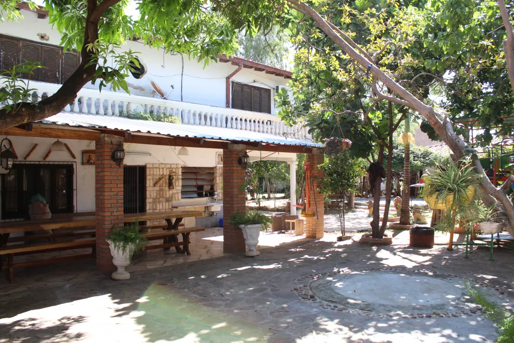 VENDO - REGALO - CASA DE 1260m² EN MRA — foto 2