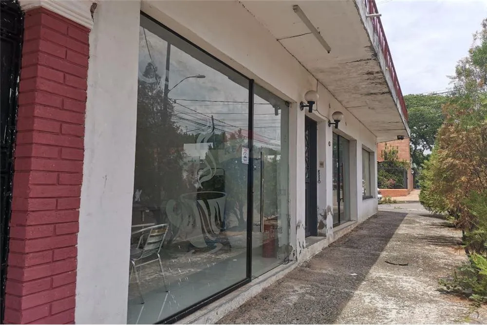 EDIFICIO CON 7 LOCALES COMERCIALES A ESTRENAR 400,000 USD — foto 3