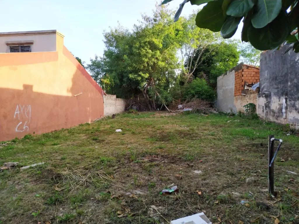 TERRENO EN BARRIO SANTÍSIMA TRINIDAD!!! — foto 2