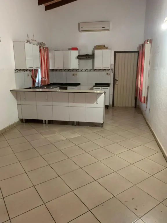 VENDO CHALET EN MARIANO ROQUE ALONSO ZONA MUNICIPALIDAD COD 3396 — foto 3