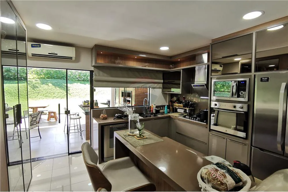 Lujosa y moderna casa en el Paraná Country Club 530,000 USD — foto 3