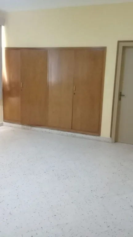 DEPARTAMENTO DE 1 DORMITORIO ZONA CENTRO - ALBERDI ESQUINA OLIVA — foto 3