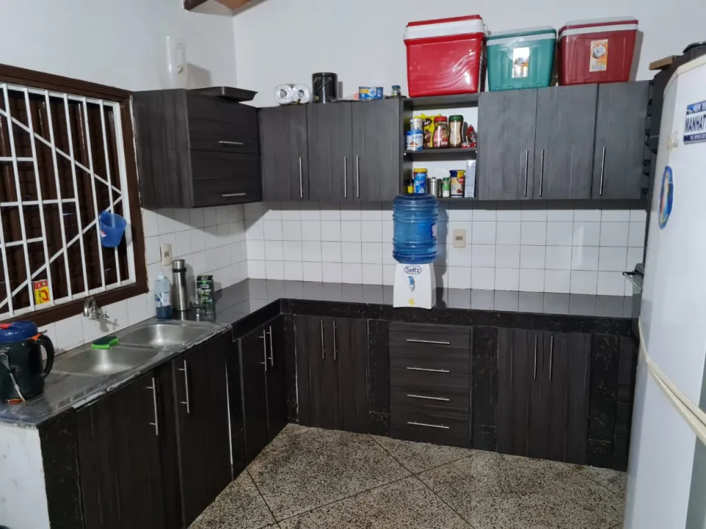En venta amplia y hermosa casa en Ñemby — foto 3