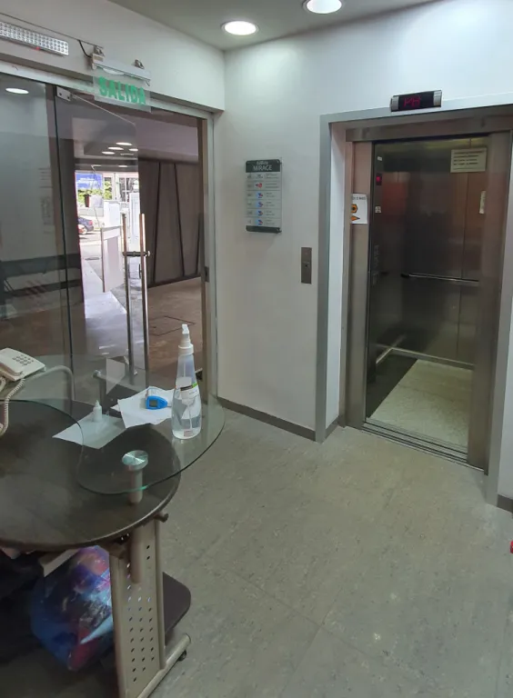 OFICINAS CORPORATIVAS EN VILLA MORRA — foto 2