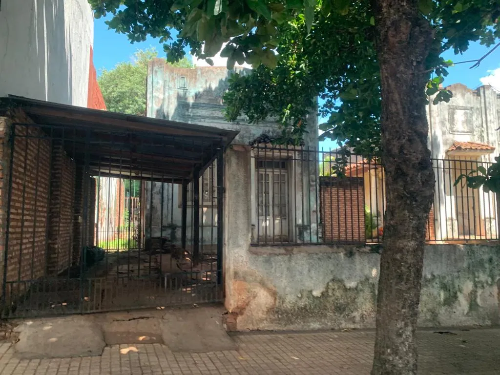 VENDO CASA IDEAL PARA INVERSIONISTA — foto 2