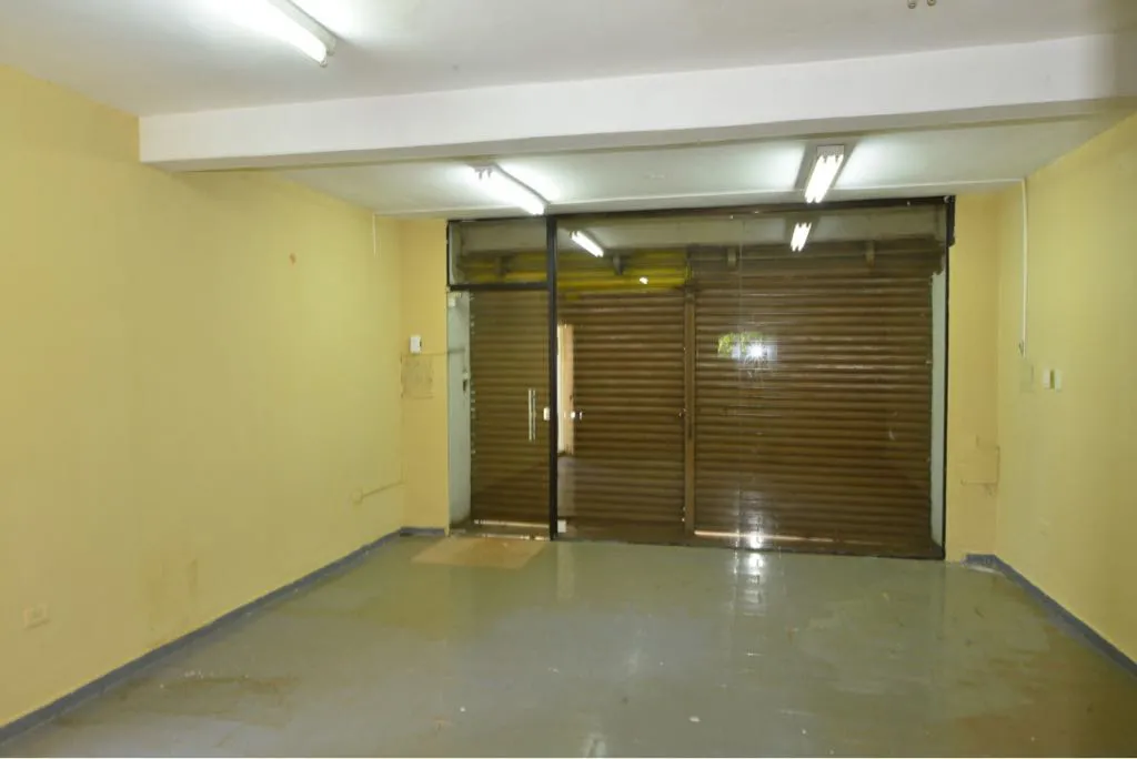 En oferta hermosa Residencia de esquina en Venta en el Area 5 — foto 2
