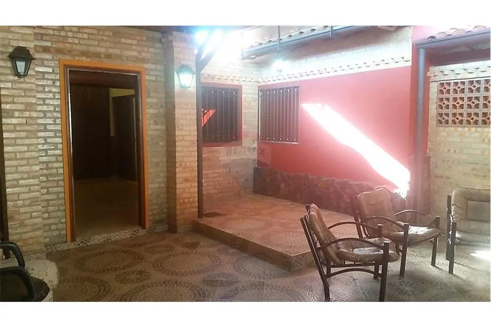 Hermosa casa en barrio Republicano — foto 2