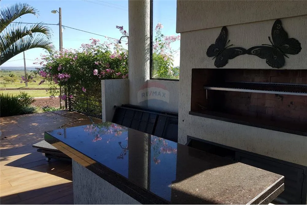 Vendo residencia en el barrio cerrado Agua Vista: 4 habitaciones y 3 baños. — foto 2