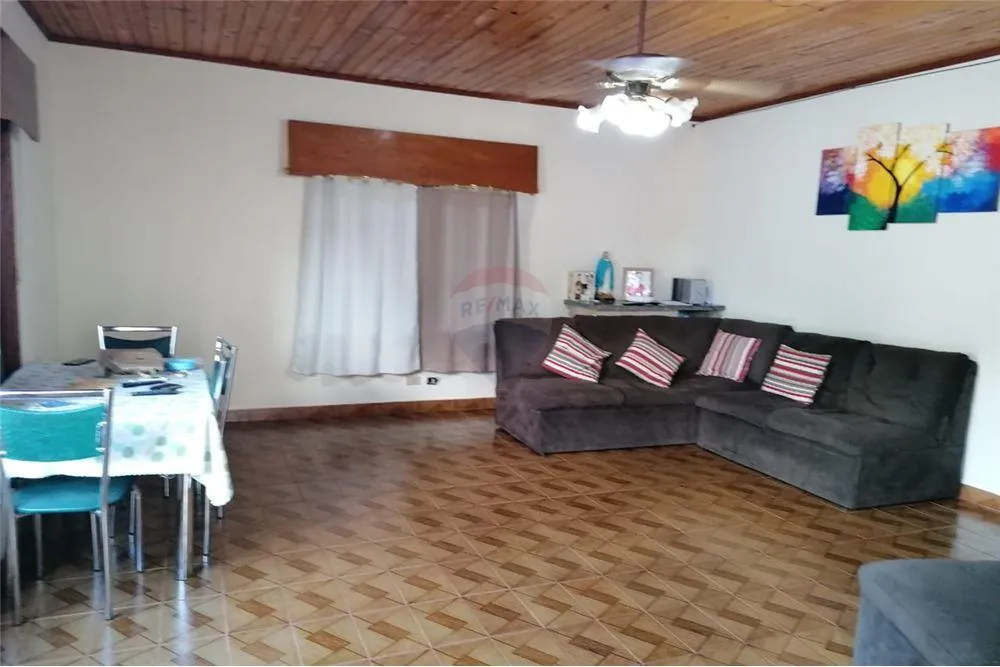 Residencia en Venta en pleno centro de Hohenau. — foto 2