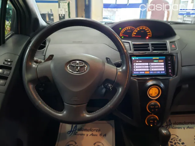 Toyota Vitz 2009 - foto 8