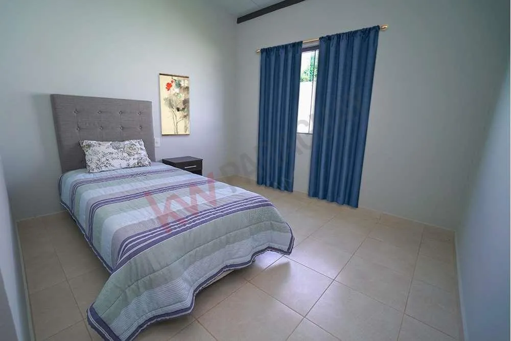 CASA FAMILIAR EN VENTA - LUQUE — foto 3