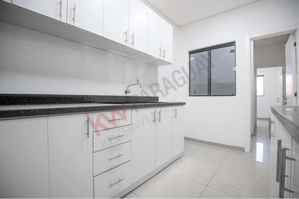 DUPLEX A ESTRENAR EN LAMBARE — foto 2