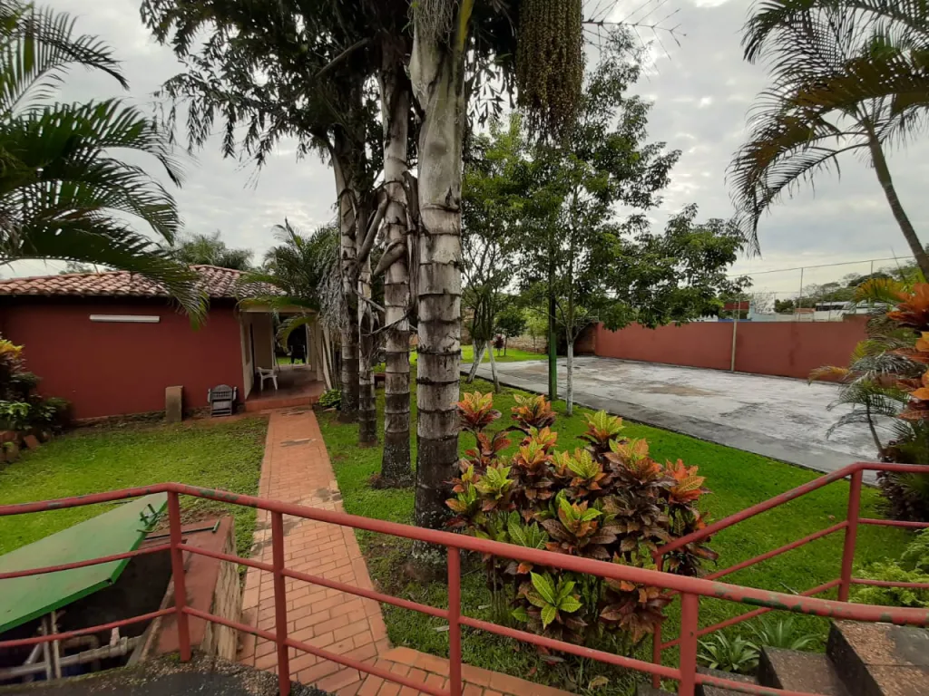 GRAN OFERTA!!! HERMOSA CASA QUINTA EN LUQUE YKUA DURE!! 1.440 M2 DE TERRENO. — foto 3