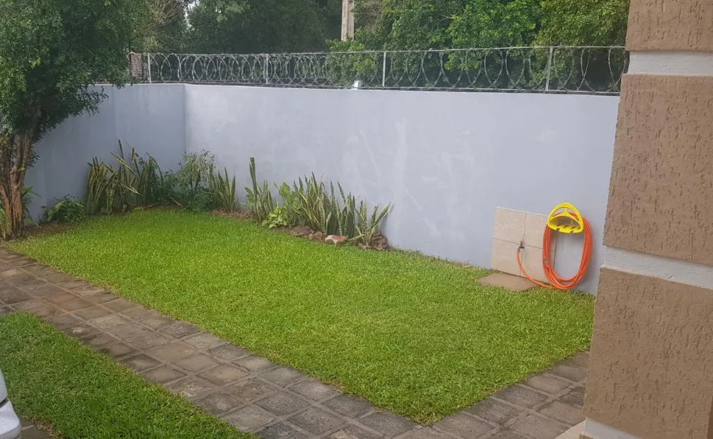 ALQUILO DÚPLEX EN BARRIO SAN VICENTE — foto 3