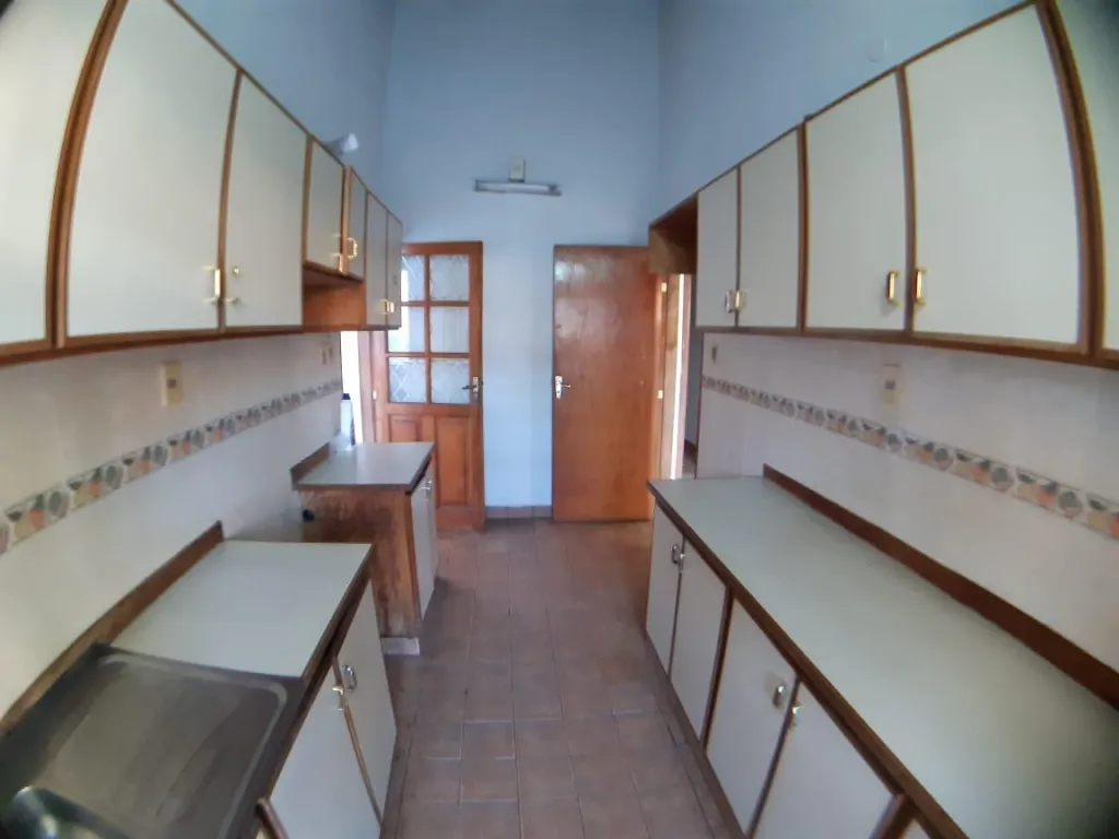 VENDO HERMOSA CASA DETRAS DEL PASEO LA GALERIA — foto 3
