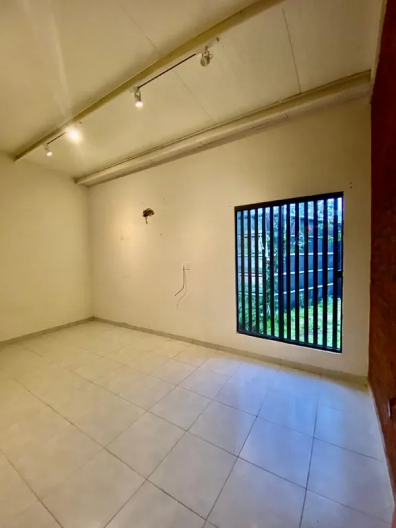 ALQUILO DUPLEX DE 2 HABITACIONES EN LOMA PYTA — foto 2