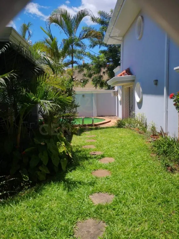 Residencia Señorial en Barrio HERRERA — foto 2