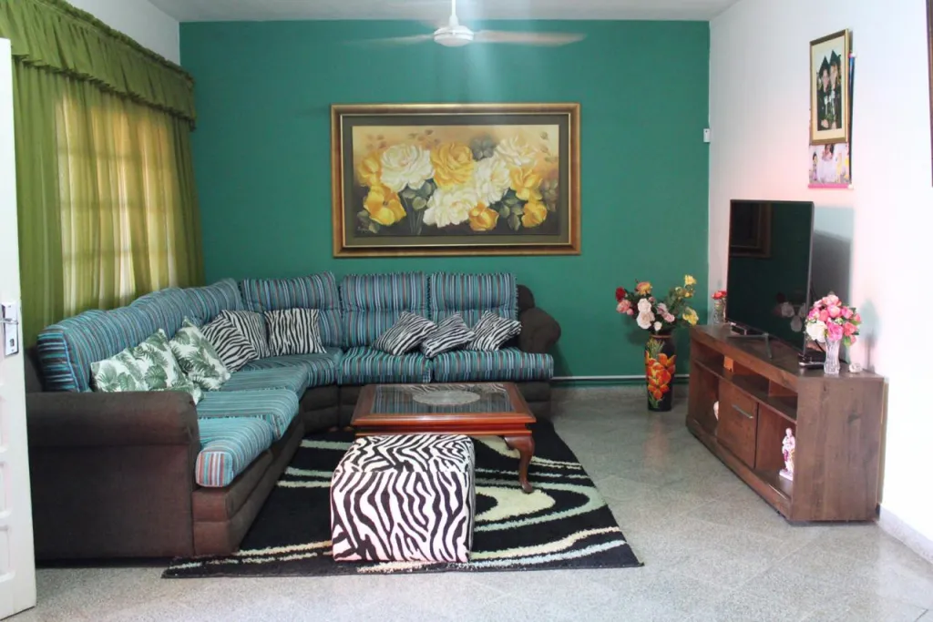 Vendo hermosa casa en la ciudad de Ñemby, Bo. Mbokajaty. — foto 3