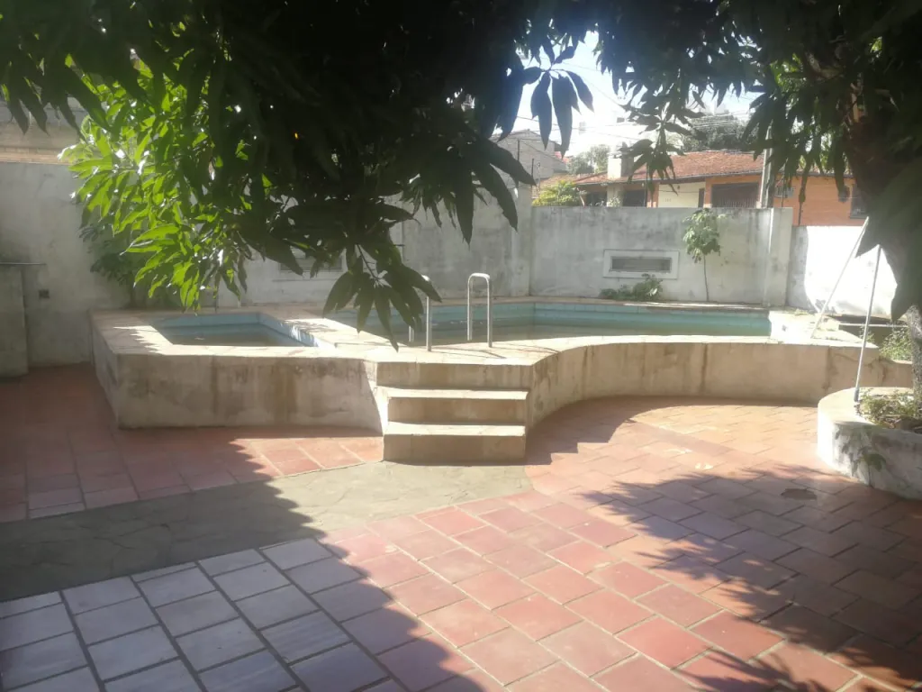 VENDO EXCELENTE PROPIEDAD EN ESQUINA RECOLETA — foto 3