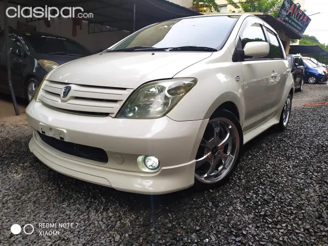 Toyota Ist 2003 - foto 2