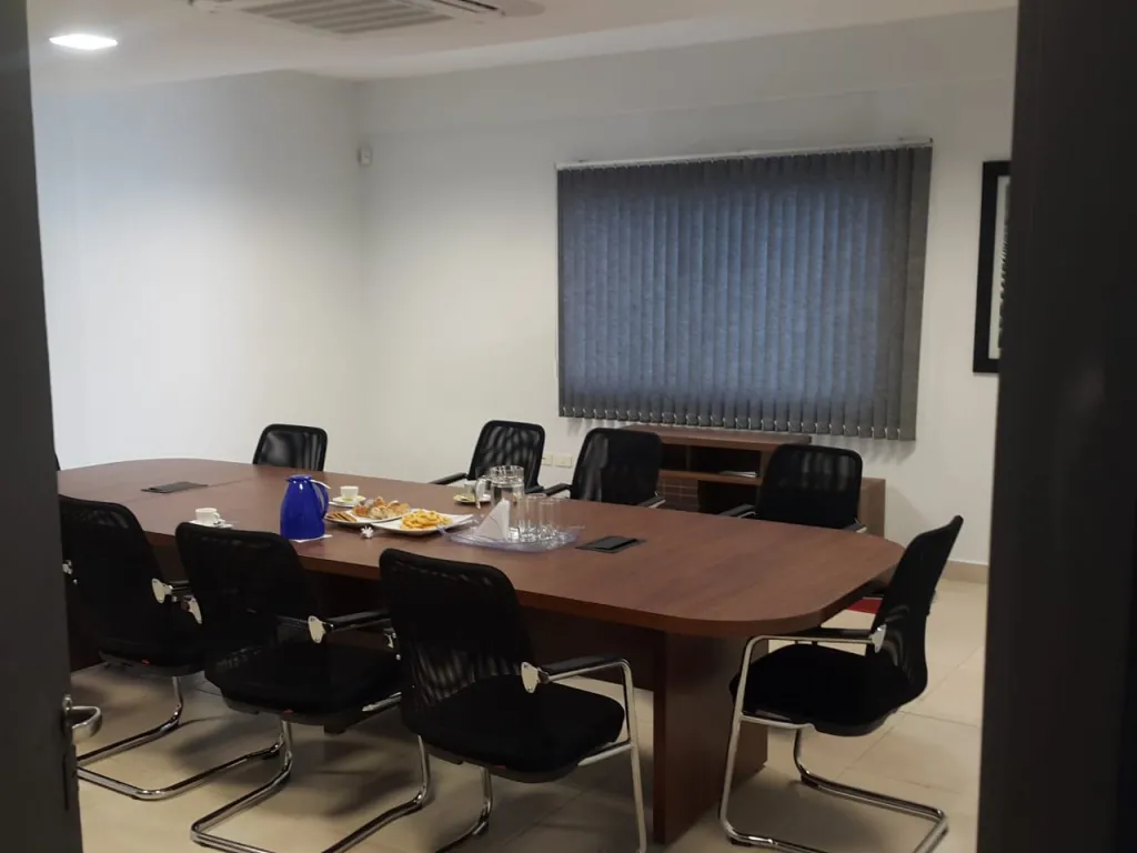 Edificio Corporativo oficinas de lujo alto nivel oferta!! — foto 2