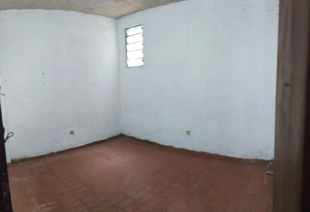 Habitación baño privado agua y electricidad incluidos — foto 3