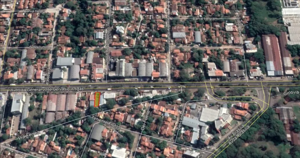 REGALO CASATERRENO sobre Av. Artigas, a pasos de Av. Brasilia — foto 3