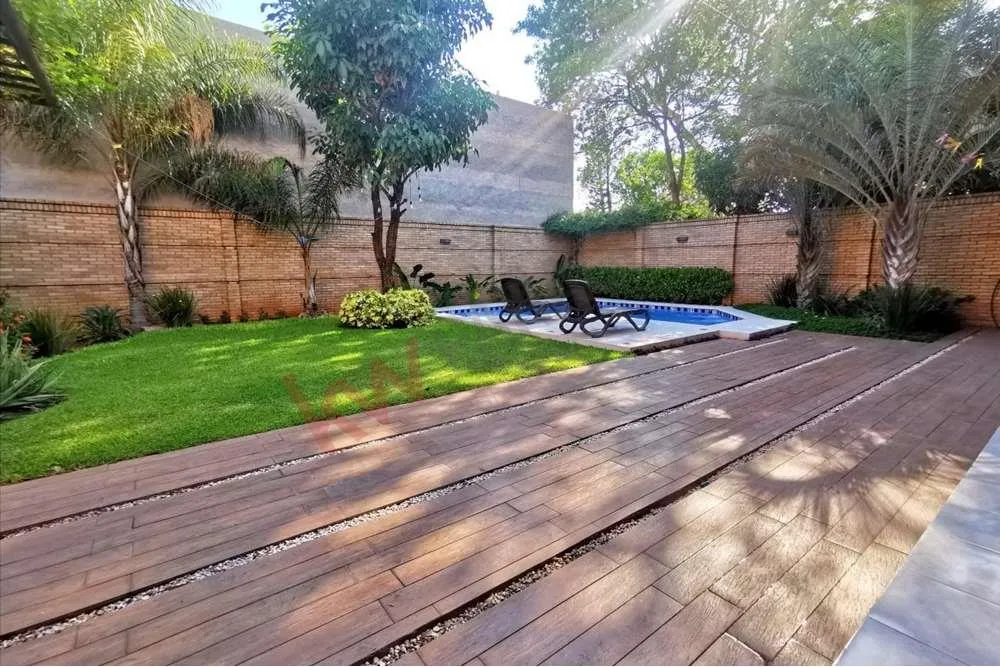EN VENTA FINA RESIDENCIA ZONA UCA — foto 2