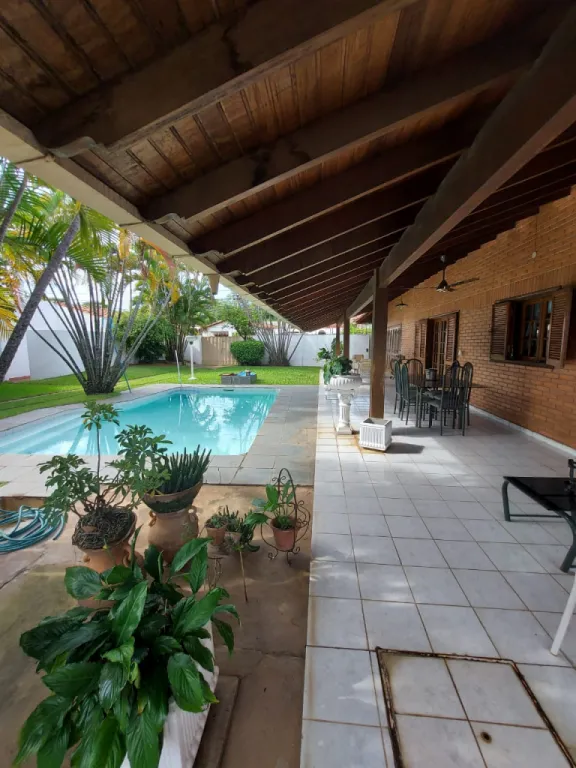 Vendo Amplia Vivienda sobre la Ruta Gral Aquino — foto 2