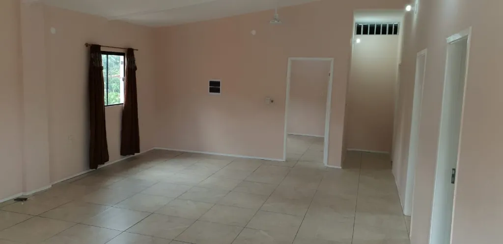 VENDO HERMOSA CASA EN SAN LORENZO — foto 2