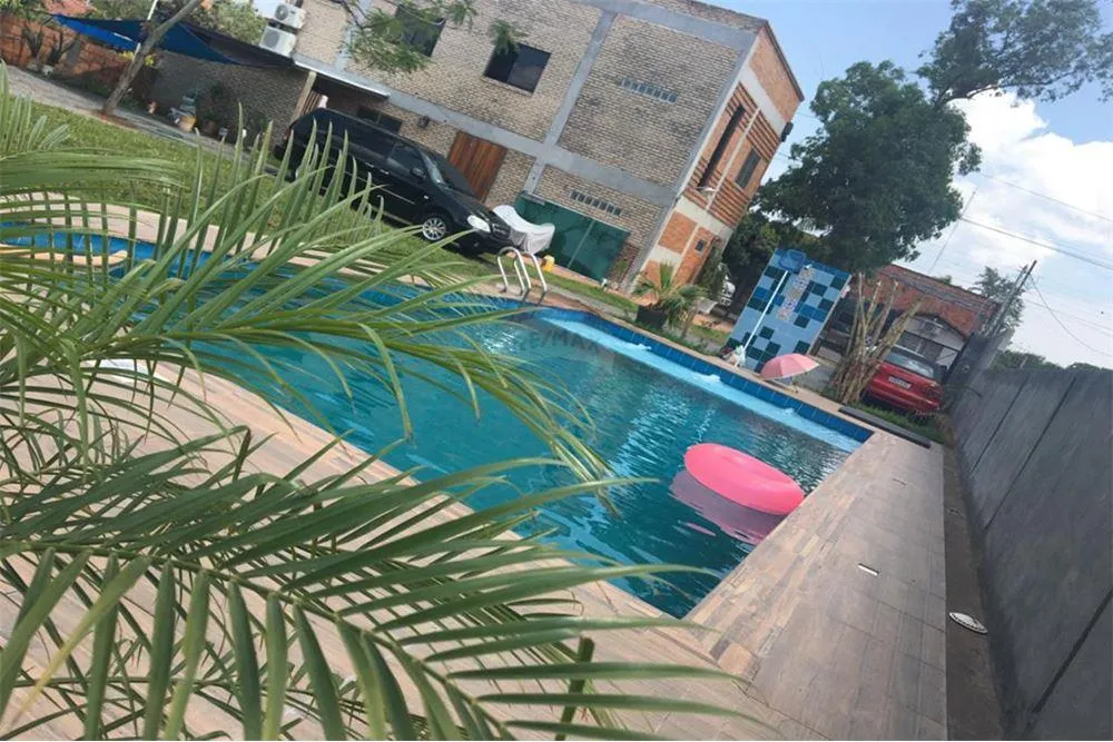 HERMOSA CASA EN FRENTE A SAN BERNARDINO COUNTRY CLUB — foto 3