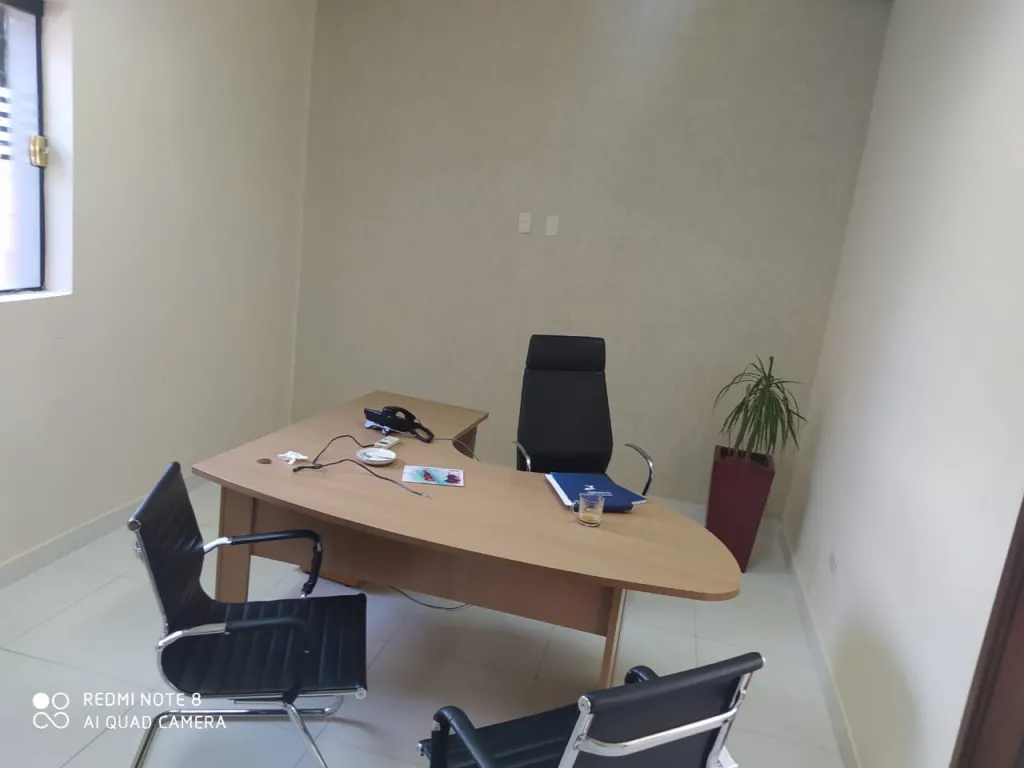 Alquilo Oficinas Corporativas. Villa Morra. Cod ES — foto 3