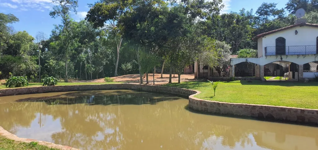 Vendo hermosa Quinta en ciudad de ITA sobre ruta — foto 3