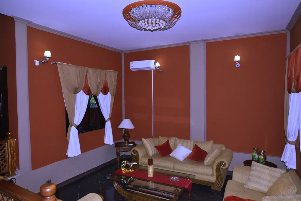VENDO VENDO HERMOSA CASA EN AREA 1 — foto 2