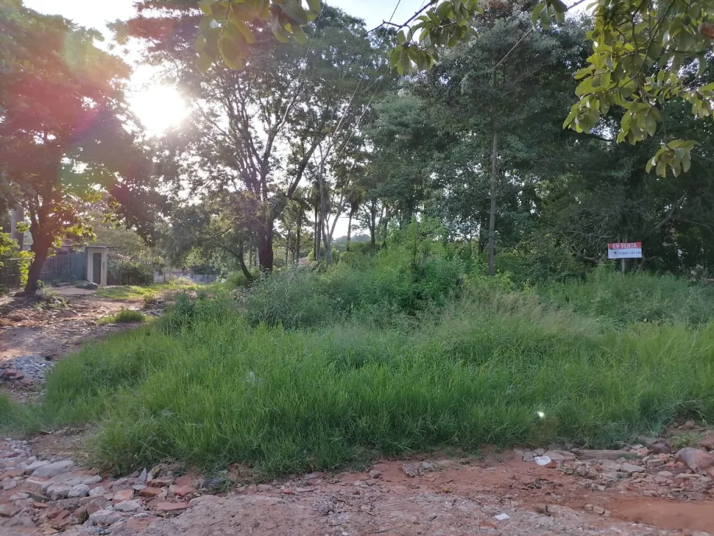 VENDO TERRENO EN ESQUINA EN SAN LORENZO — foto 2