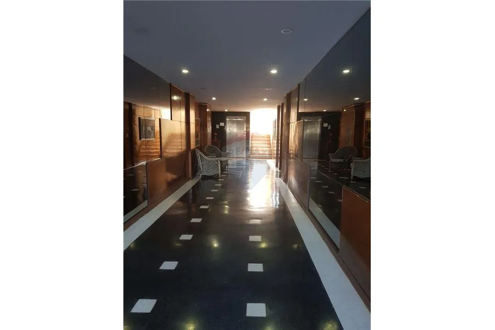 Departamentos en el Edificio el Principe — foto 2