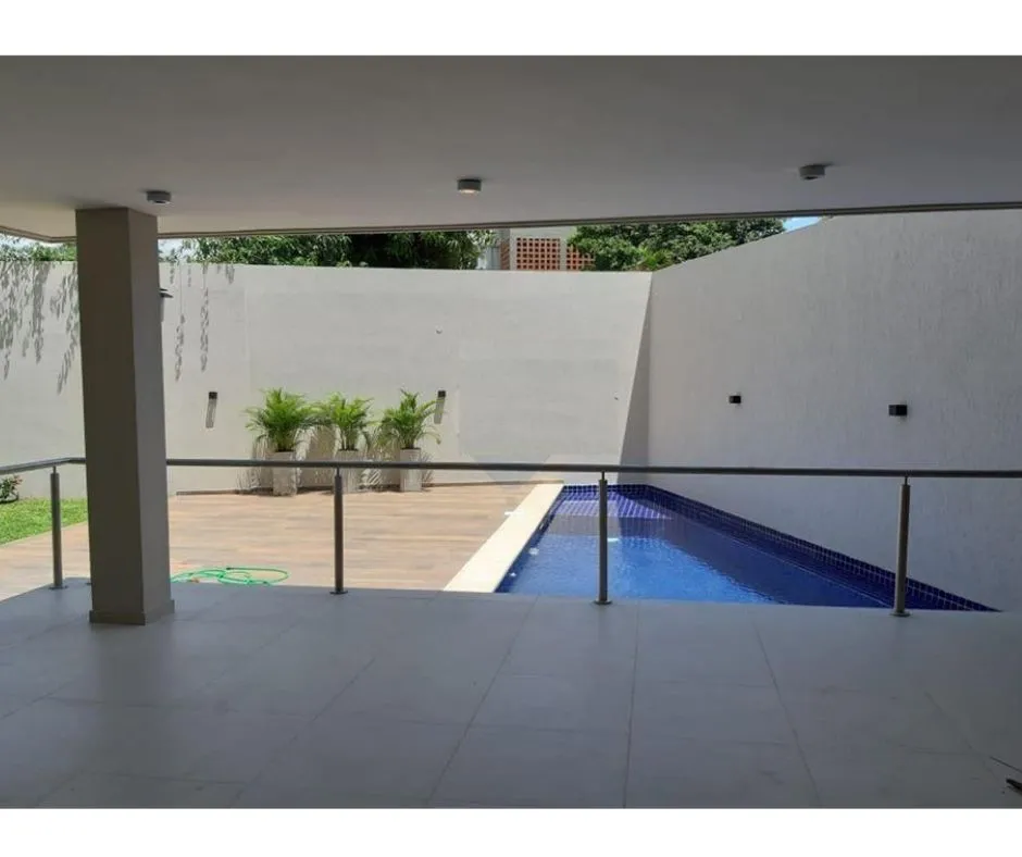 Venta Residencia Premium en Pleno Villa Morra 880,000 USD — foto 3