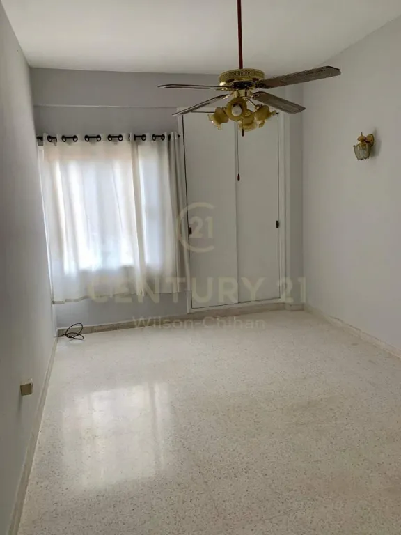 DEPARTAMENTO EN EDIFICIO ALTOS DE VILLAMORRA. — foto 2