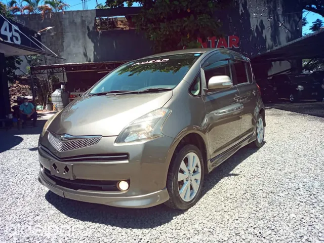 Toyota Ractis 2005 - foto 2
