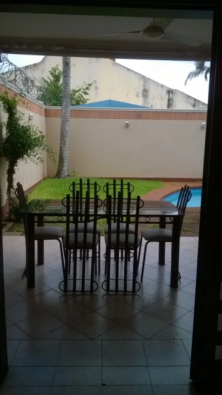 ALQUILO DÚPLEX AMOBLADO CON PISCINA, A PASOS DE LA AVDA. SAN MARTÍN‼️‼️ — foto 3