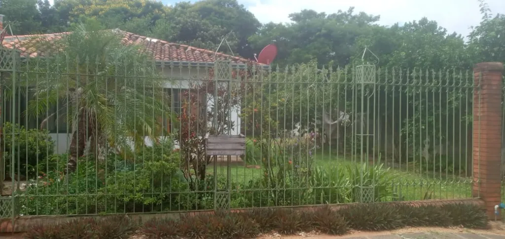 Vendo Casa en Ñemby excelente ubicación — foto 2
