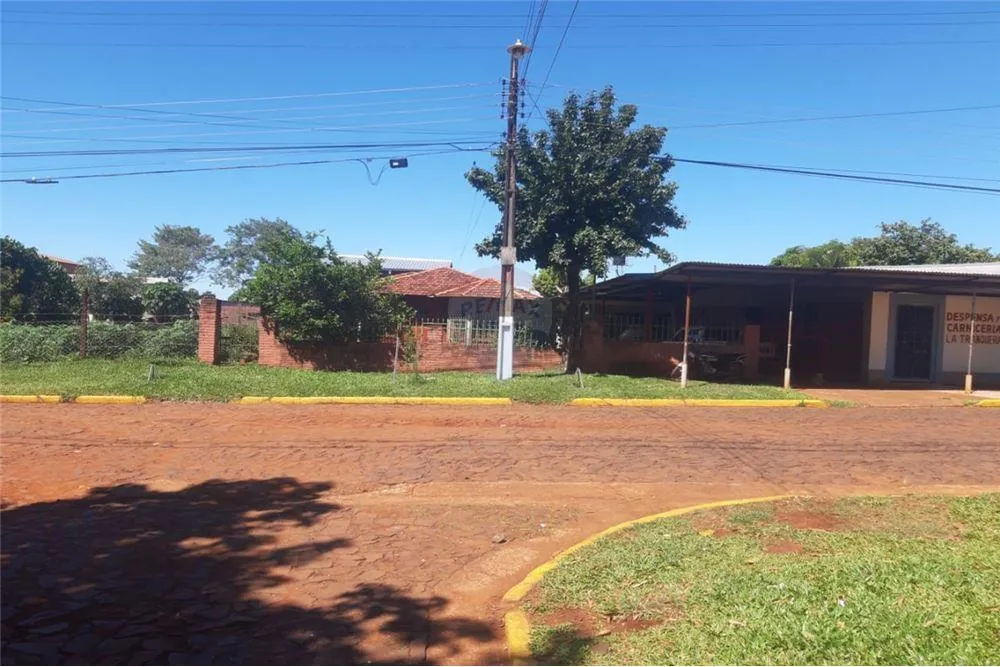 Vendo casa en el barrio Santa María de Encarnación: 4 habitaciones y 3 baños. — foto 2