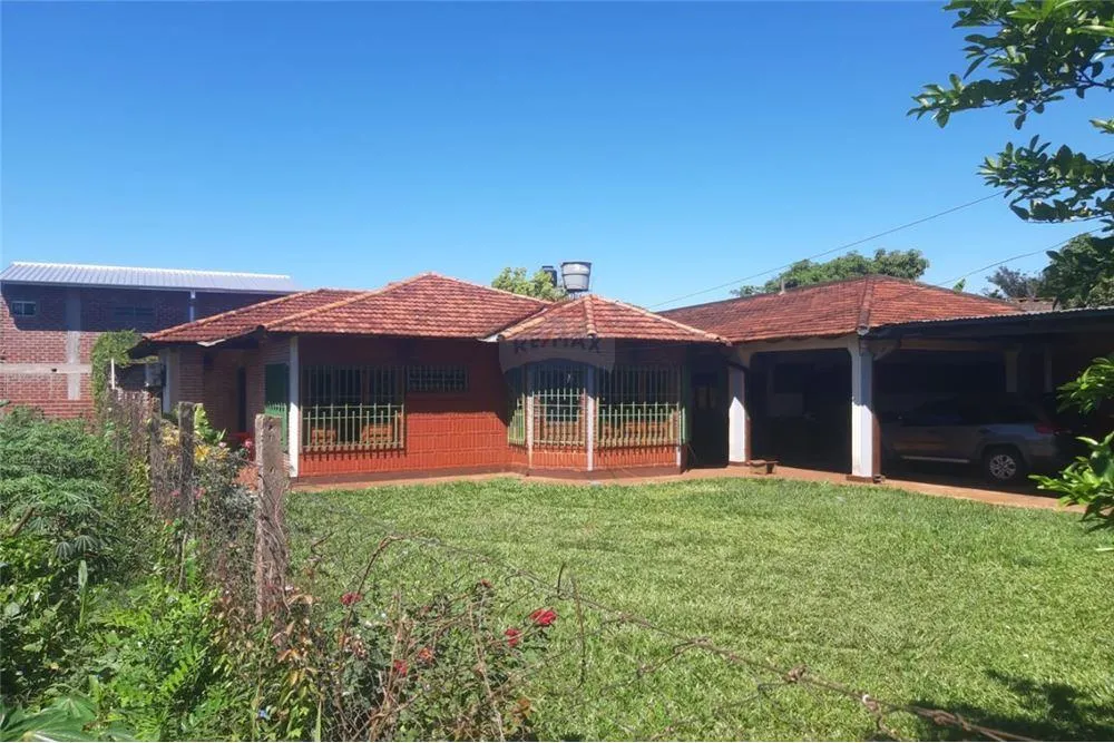 Vendo casa en el barrio Santa María de Encarnación: 4 habitaciones y 3 baños. — foto 3