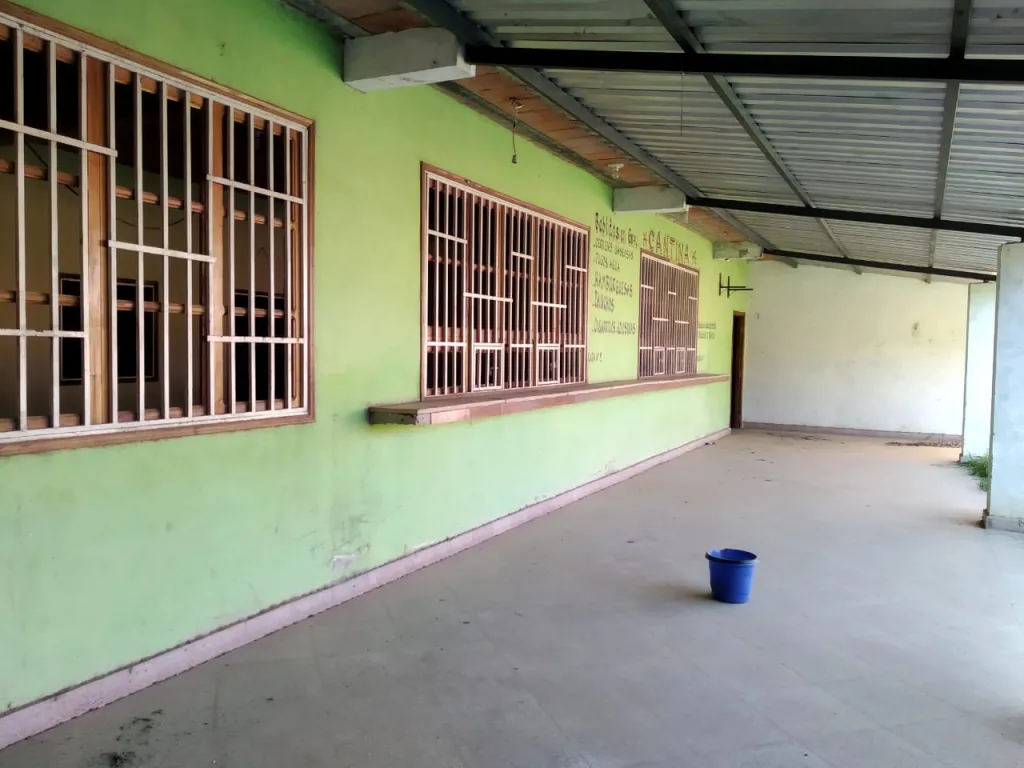 Deposito Tinglado Salon y espacio para oficinas — foto 3